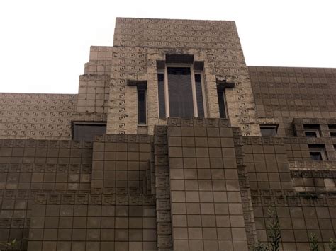 ennis house - blade runner | Ennis house, House on haunted hill, Frank ...