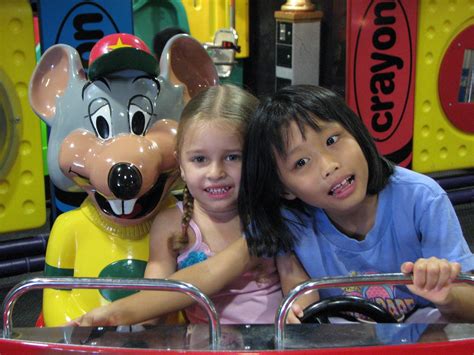 Lola And Danielle Parkers First Birthday Chuck E Cheese Flickr