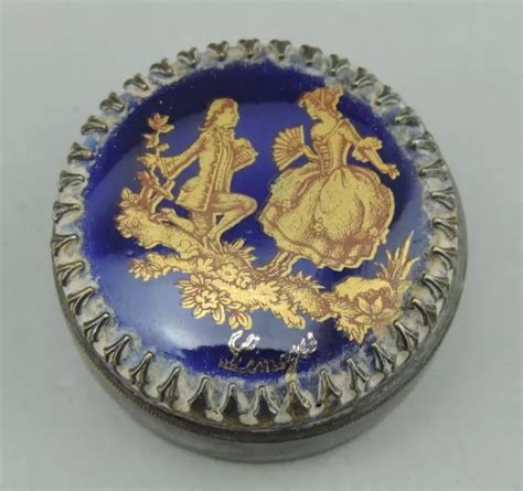 ANCIENNE BOITE À Pilules En en métal argenté et plaque porcelaine de