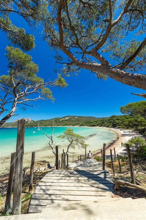 Les Plus Belles Plages En France Re D Couvrir Cet T Vogue France