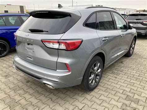 Ford Kuga ST Line X 1 5 150PS 5 J Garantie Solar Silver Met