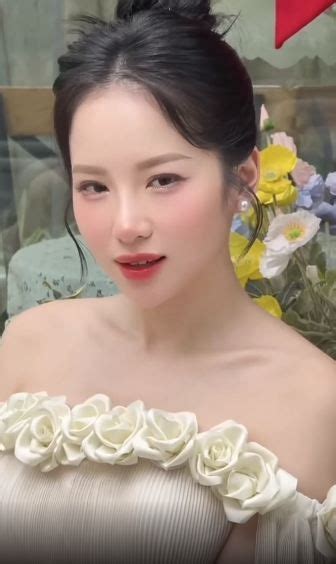 Hot Girl Ch Y B Loan Barbie G Y S T V I H Nh Nh N Th N B O Tri Th C V Cu C S Ng Tin