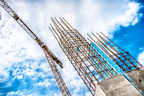 Colunas Concretas No Canteiro De Obras Industrial Constru O Do Arranha