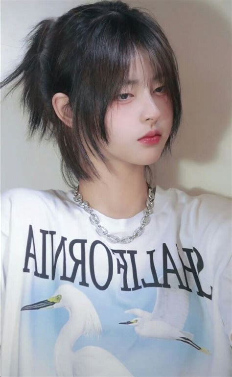 Pin By Min Su On Justina Xie Asian Short Hair Shot Hair Styles