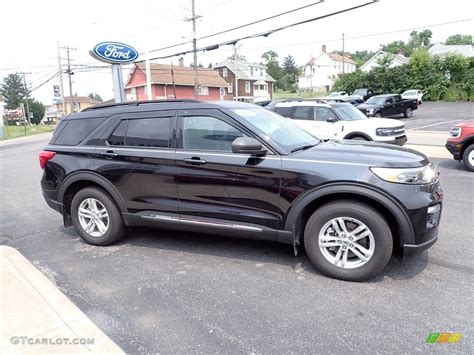 Agate Black Metallic 2020 Ford Explorer Xlt 4wd Exterior Photo