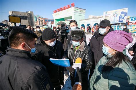 Ерөнхий сайд ЛОюун Эрдэнэ Нарантуул” олон улсын худалдааны төвд