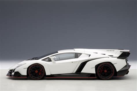 Lamborghini Veneno Auto A Escala De Colección 345000