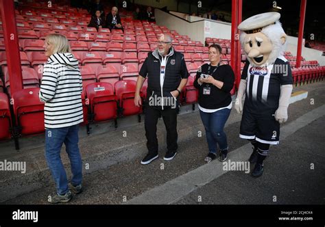 Blundell Park Stadium High Resolution Stock Photography And Images Alamy