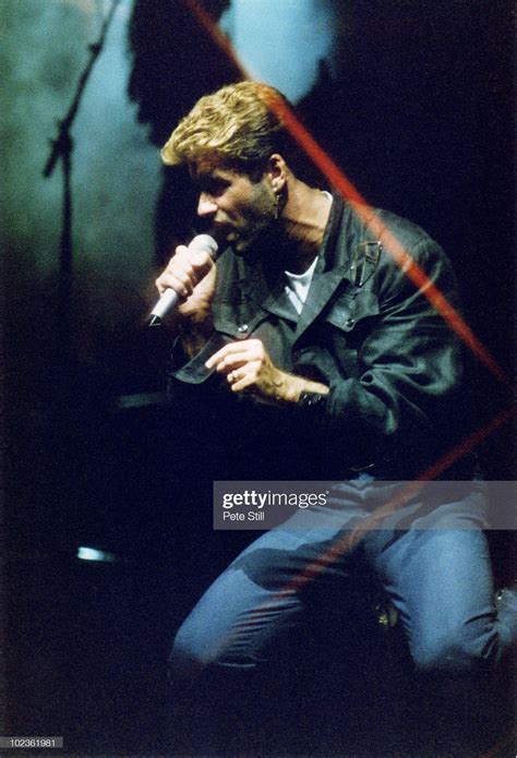 George michael, faith tour 1988,1989💙🖤 : r/georgemichael