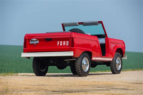 All Ford Everything - Mecum Auctions