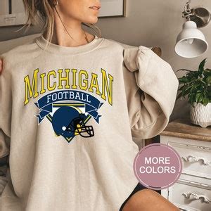 Michigan Football Sweatshirt, Vintage Michigan Crewneck, Retro Michigan ...