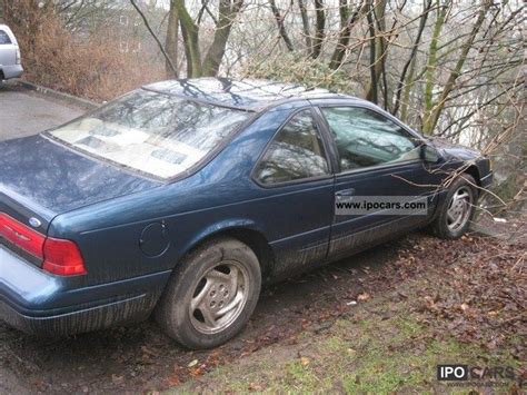 1996 Ford Thunderbird LX - Car Photo and Specs