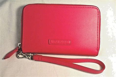 Vera Bradley Zip Around Wristlet Rouge Ebay