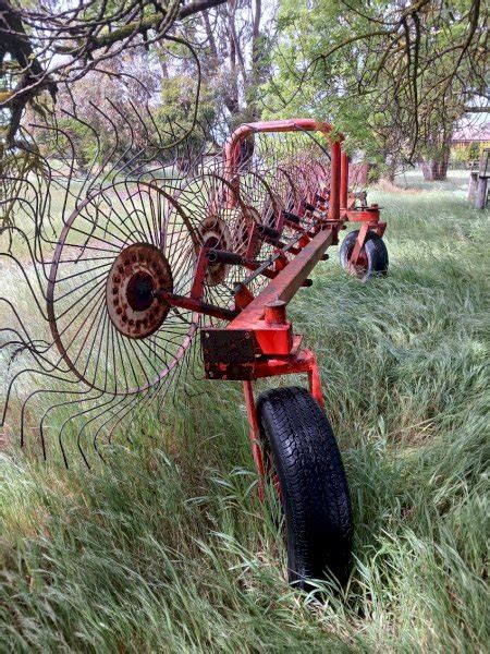 7 wheel Hay Rake | Farm Tender