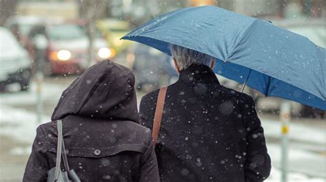 Pogoda na dziś sobota 11 02 Śnieg deszcz ze śniegiem i deszcz