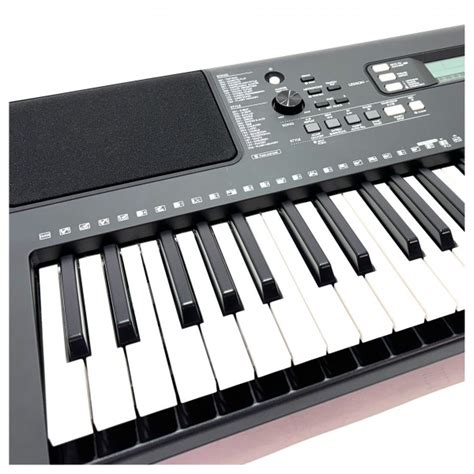 Yamaha Psr E B Rbar Keyboard Med Fj Rrlektion Svart Begagnad