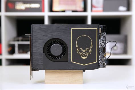 Intel NUC 12 Extreme mit Core i9 im Test: Installation, Kühlleistung ...