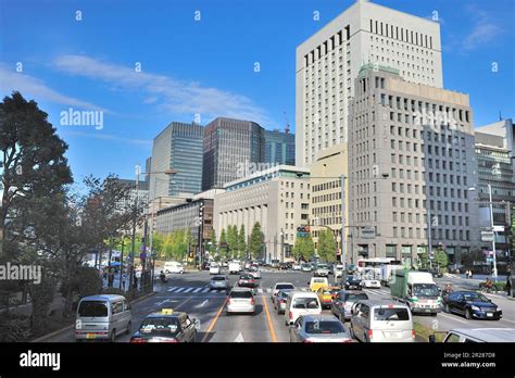 Hibiya Avenue’s Hibiya intersection Stock Photo - Alamy