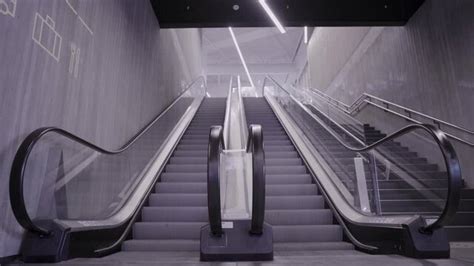 Accelerator Stairs: Revolutionizing Vertical Transportation| Build Blogs