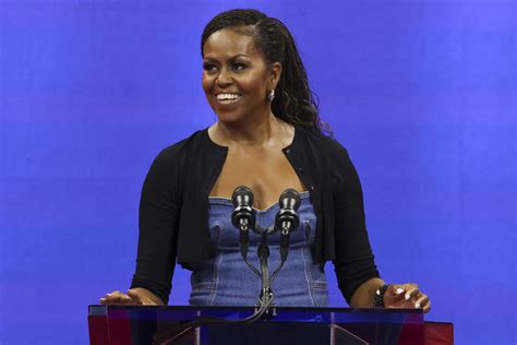 Michelle Obama Puts Presidential Bid Rumors To Bed With Announcement