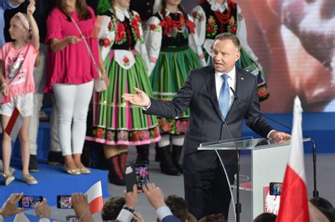 Wybory 2020 Andrzej Duda wygrywa ale będzie druga tura Jak głosowali