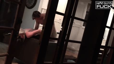 Horny Guy Fucks Nice Blonde