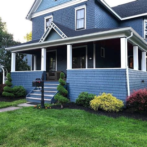 Benjamin Moore Newburyport Blue Interiors By Color