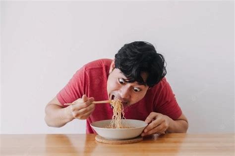 Why Do People Slurp Noodles In Japan