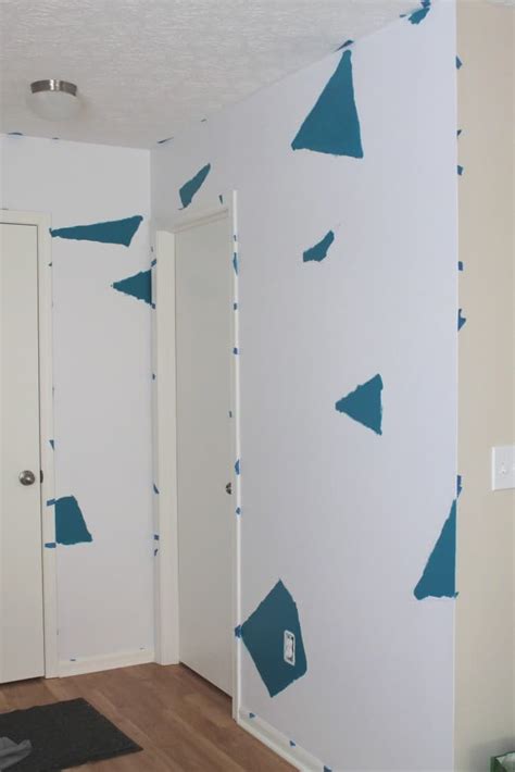 Diy Painters Tape Accent Wall The Spiffy Cookie