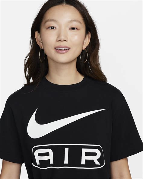 Nike Air 女款 T 恤。nike Tw