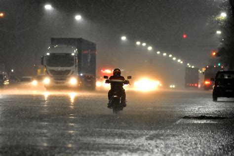 Navidad Con Lluvia Se Mantiene La Alerta Amarilla Por Tormentas