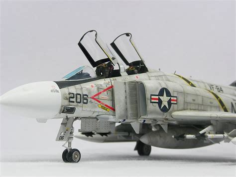 F 4j Phantom Ii Vf 84 Jolly Rogers Hasegawa 1 48 By Hong Hwan 14