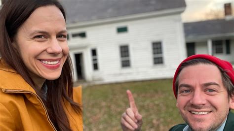 HGTV’s Latest Couple Is the Pair Behind the Beloved Cheap Old Houses ...