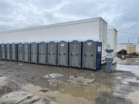 Classy Portable Porta Potty Rental In Los Angeles Ca Sos Toilet