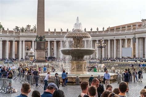 Piazza San Pietro Storia E Architettura Del Simbolo Spirituale Di Roma