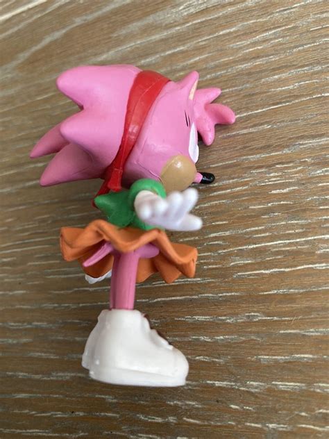 Sonic The Hedgehog Amy Rose Jazwares Action Figure Toy