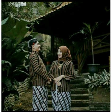 Jual BAJU PAKAIAN KLASIK KHAS ADAT SOLO JOGJA SE SET SETELAN KEBAYA