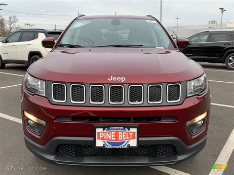 2021 Velvet Red Pearl Jeep Compass Latitude 4x4 140907911 Photo 9 Car Color