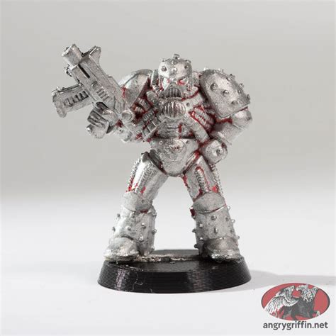 Rogue Trader Metal Space Marine In Mark V Heresy Armour 0702707 Angry