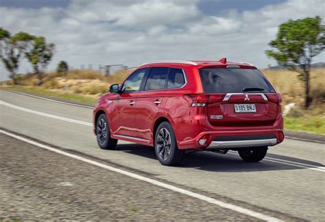 Mitsubishi Outlander Phev Now On Sale In Australia Performancedrive