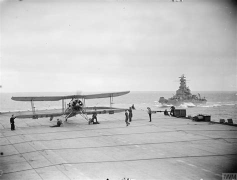 Asisbiz Fleet Air Arm Fairey Albacore Aboard Hms Furious With Uss South