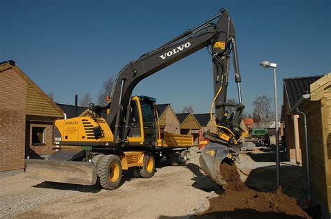 Volvo EW160B With Engcon EC20 Loading Wagon Claus Larsen Flickr