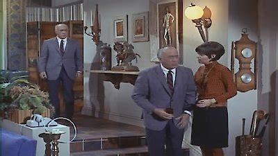 Watch Get Smart Season 1 Episode 11 Too Many Chiefs Online Now