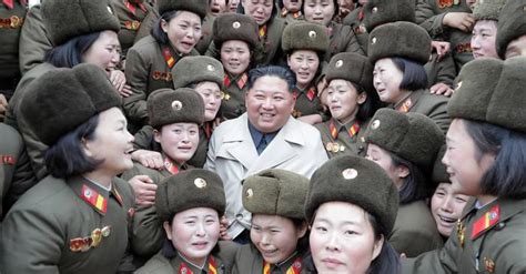 Melodia De Propagand Care L Prosl Ve Te Pe Kim Jong Un Rupe Topul Pe