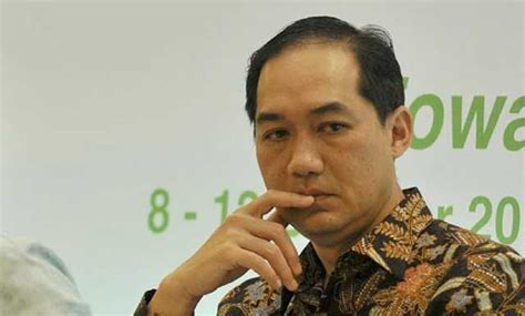 Pengamat Mendag Lutfi Dinilai Pantas Direshuffle Karena Kalah Dari