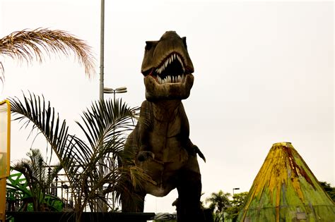 T Rex Park no Shopping D alegria da criançada atrações jurássicas