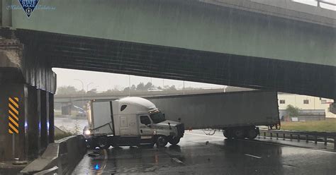 Jackknifed Tractor Trailer Shuts Down Mass Pike Westbound Cbs Boston