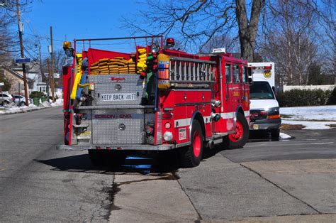 Edison Fire Department Engine 5 1994 Seagrave Triborough Flickr