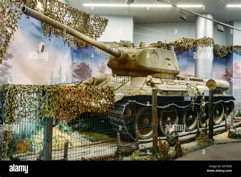 Panzer Iii Tank Hi Res Stock Photography And Images Alamy