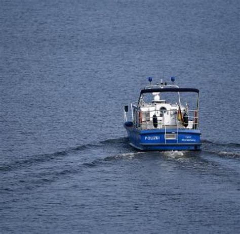 D Bayern Unfälle 26 Verletzte bei Schiffsunfall auf Main Donau Kanal